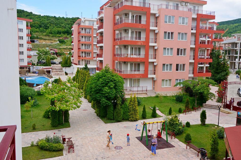 Gt Privilege Fort Beach Apartments Elenite Εξωτερικό φωτογραφία